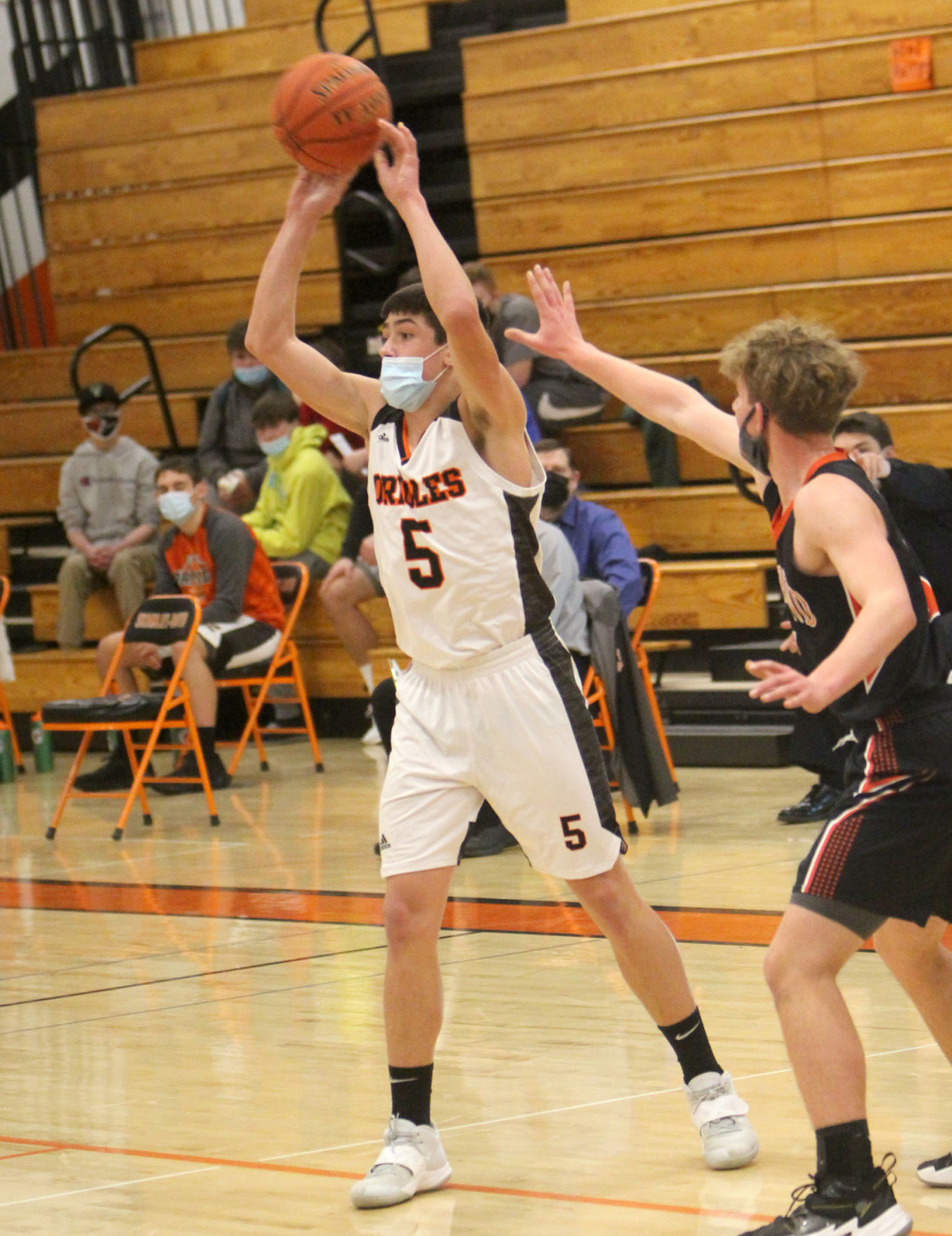 Elk Mound at Stanley-Boyd boys basketball 12-29-20